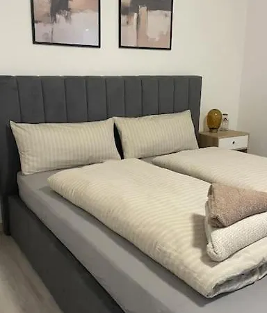 A & L Homes Naehe Zentrum Апартаменты