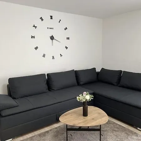 A & L Homes Naehe Zentrum Апартаменты Ингольштадт